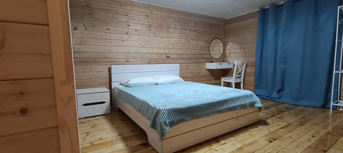 Частный дом дом среди гор