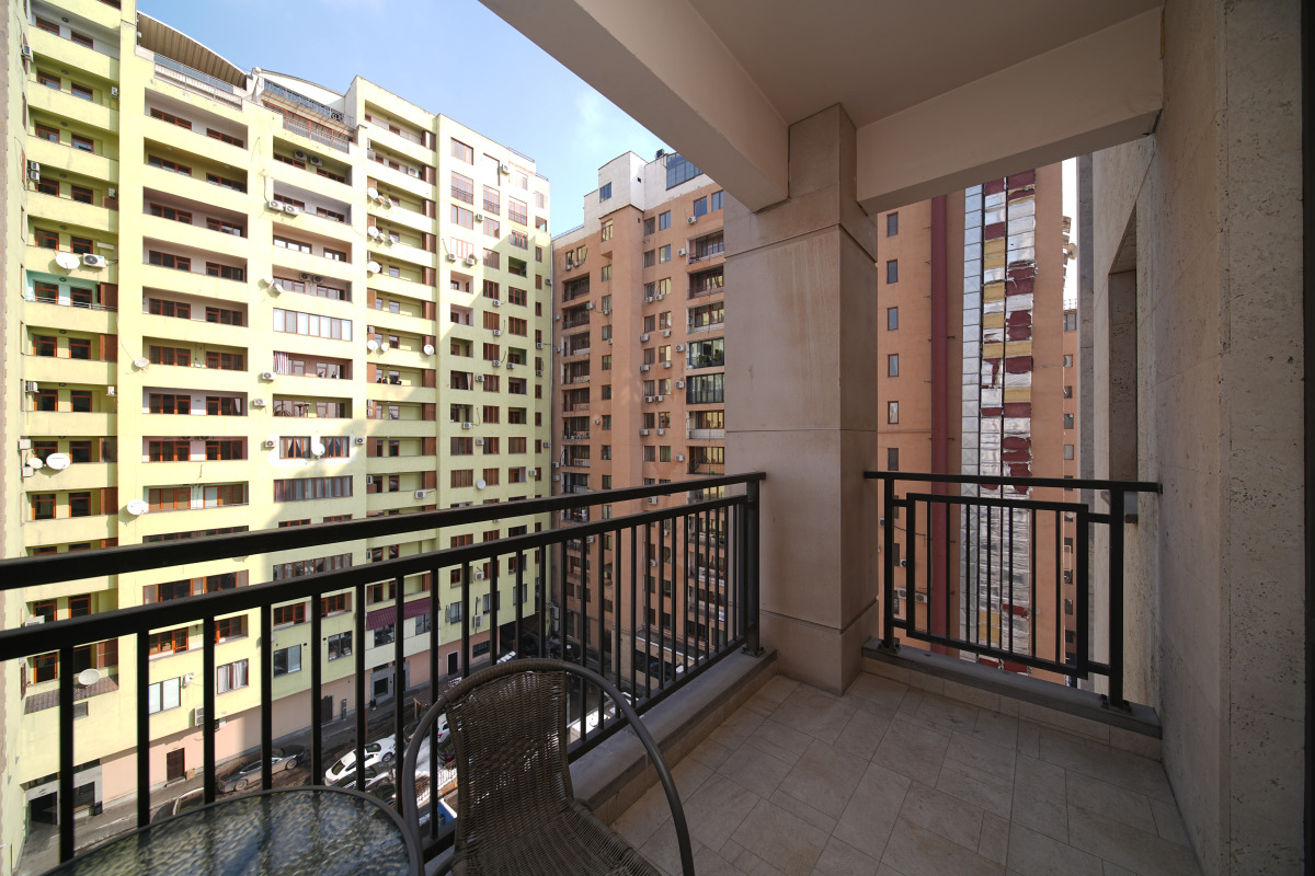 Апартаменты улучшенные с балконом от Sweet Home