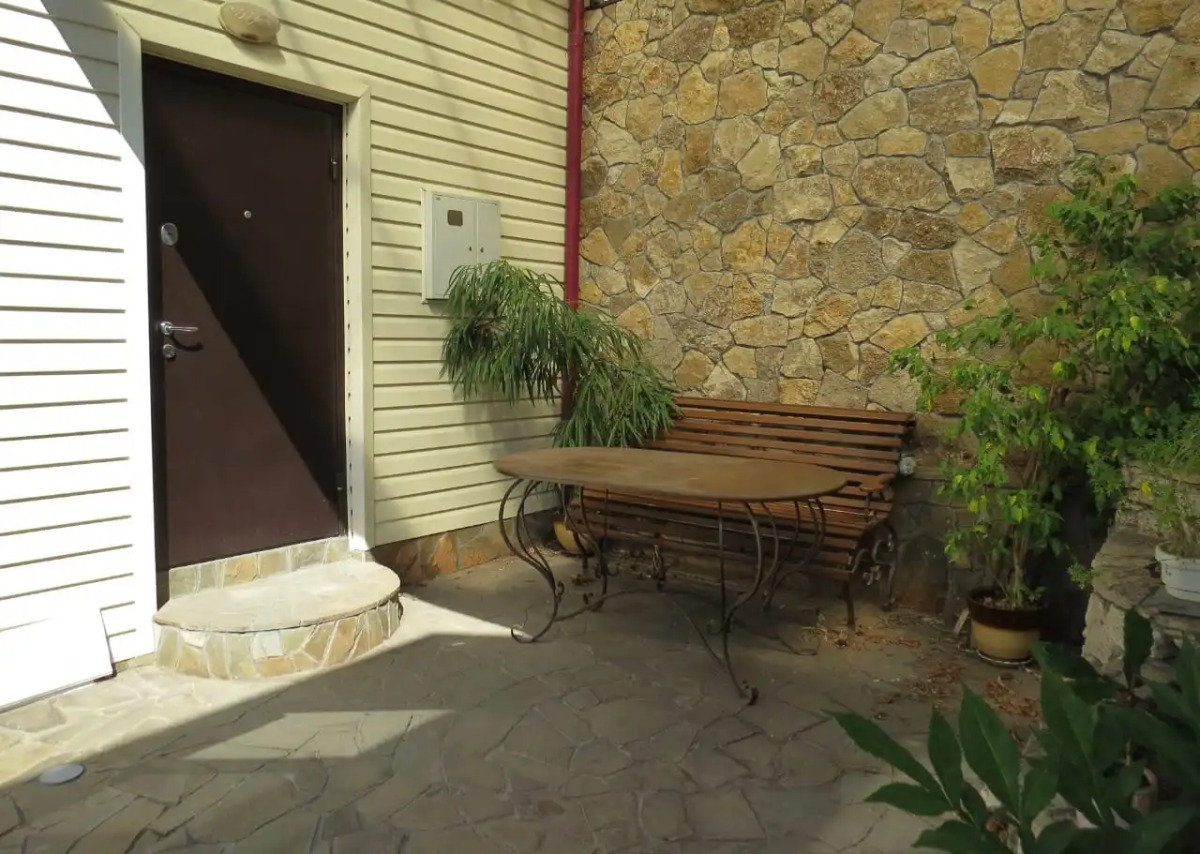 Частный дом с сауной и камином в центре Пятигорска