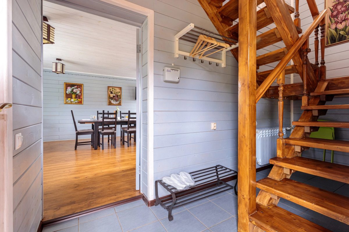 Частный дом часть с 2 спальнями с видом на горы