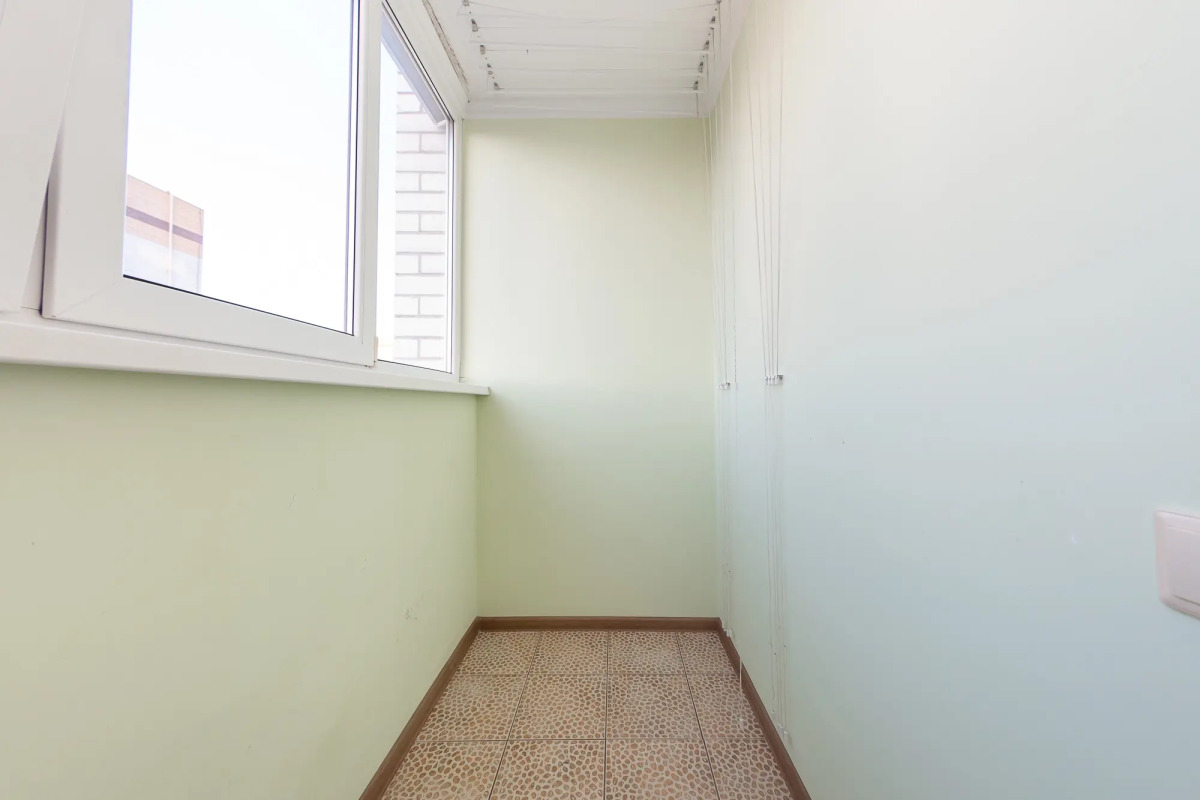 Апартаменты на Романа Брянского 8/1