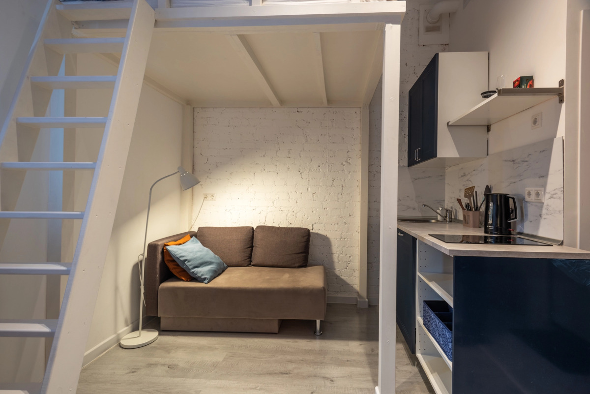 Апартаменты Сергея Макеева 6 (04)