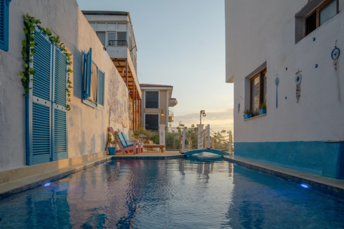 Hotel TEK HAN KUMKUYU