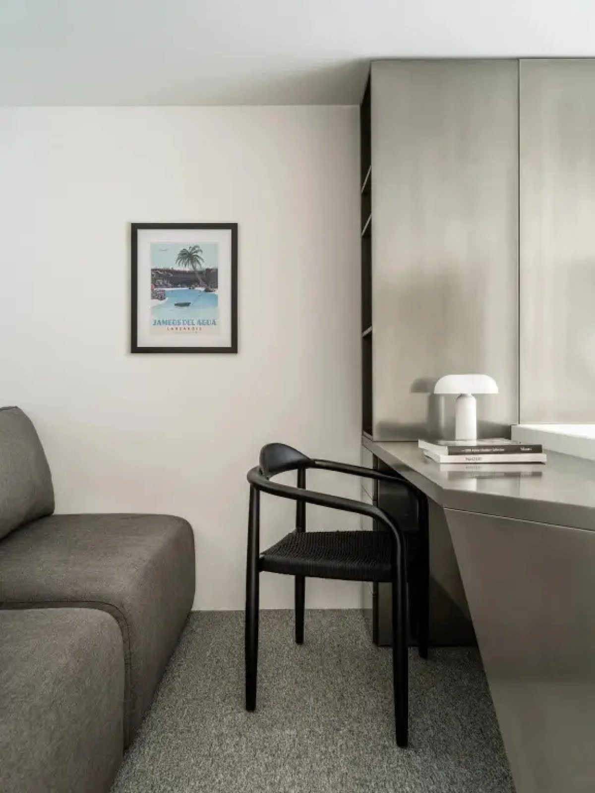 Стильный апартамент с видом на башни на 39 этаже