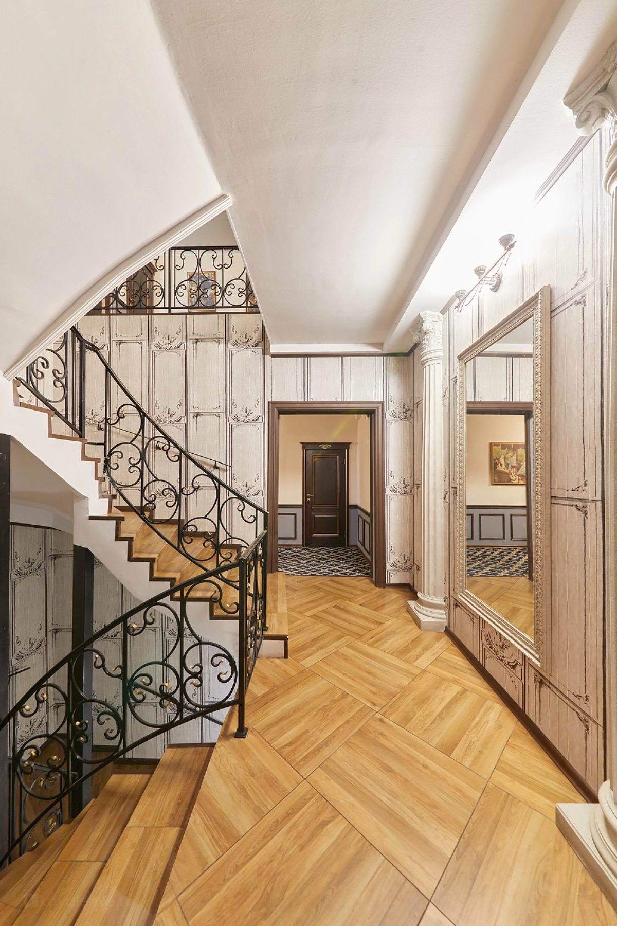 Отель ГРК Бристоль