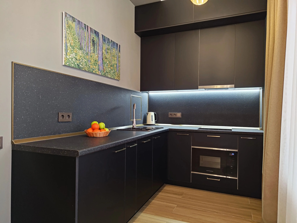 Апартаменты с террасой и мангалом. Отдельная спальня. Жить в Горах.