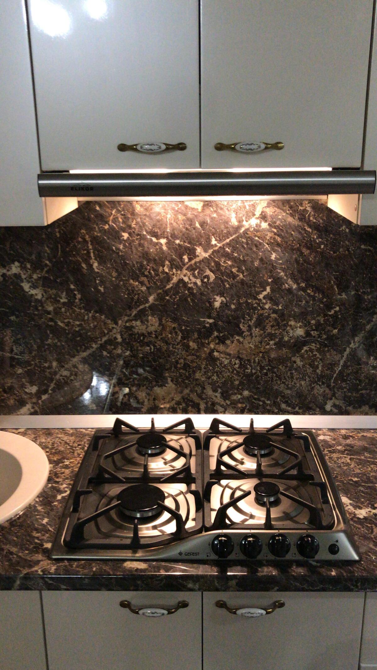 Апартаменты Студия в новостройке на первом этаже