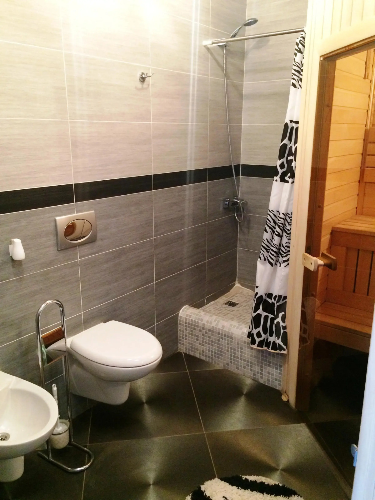 Отель Империал