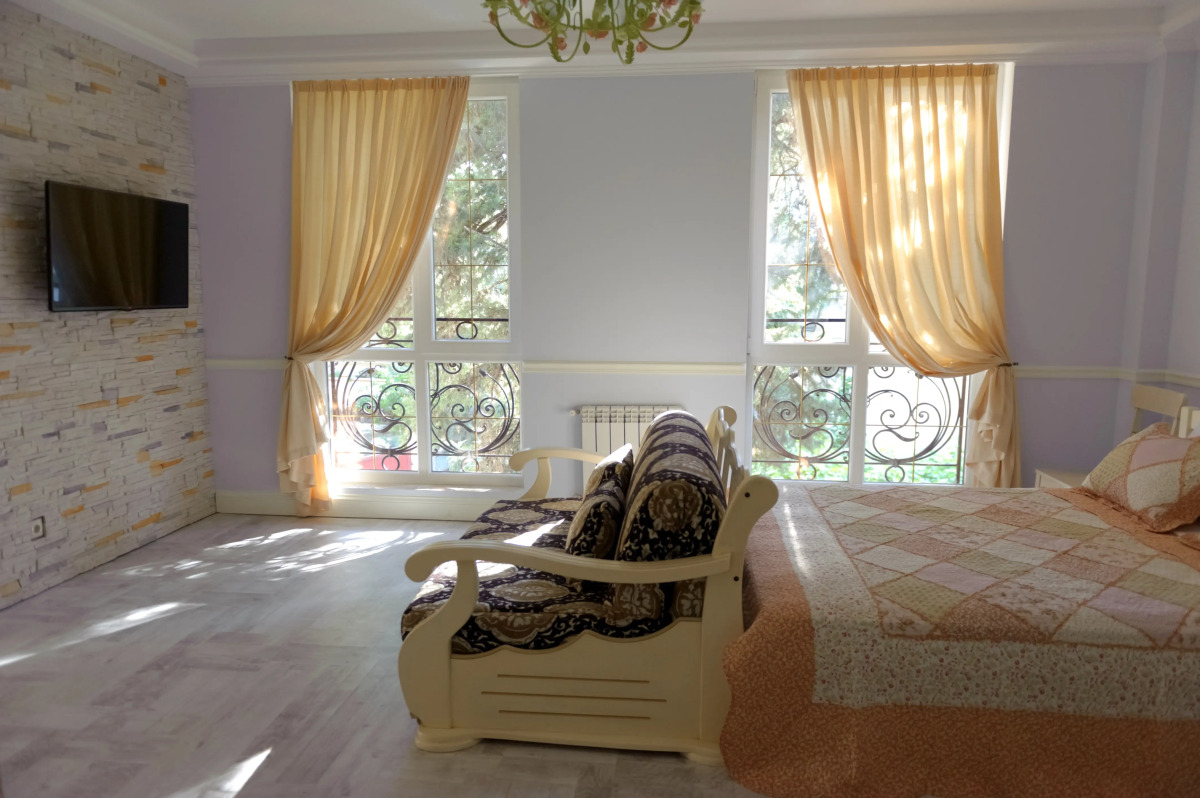 Апартаменты на улице Чехова Сердце Ялты