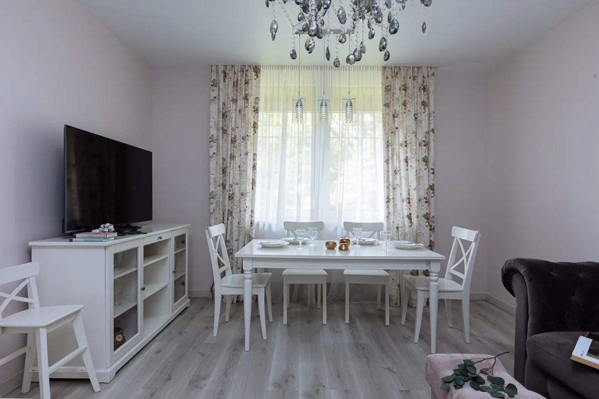 Квартира Просторная квартира с видом на озеро