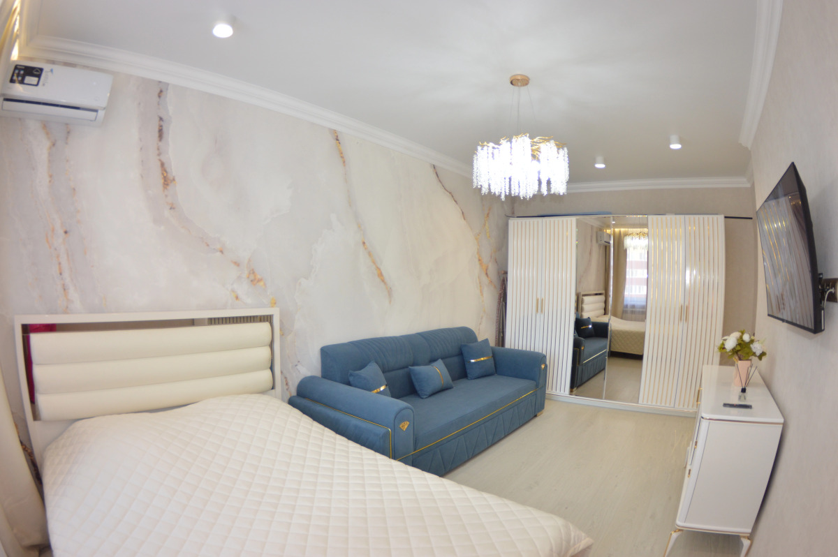 Квартира Дизайнерская Евротрешка на Мира 5 В