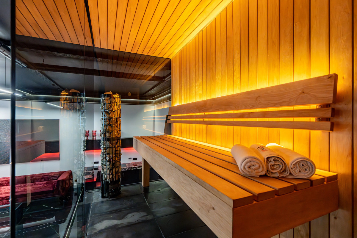 Апартаменты на Невском проспекте hth24 Apartments, авторский дизайн, сауна, камин