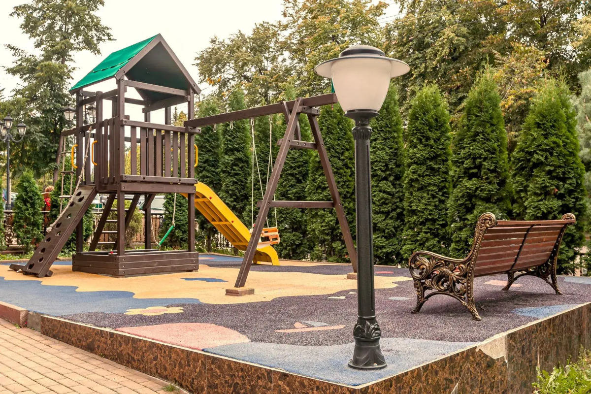 Апартаменты Ирис от Ирины Савельевой В центре города у Каскадной лестницы С завораживающим видом на Боргустанский хребет 6 этаж