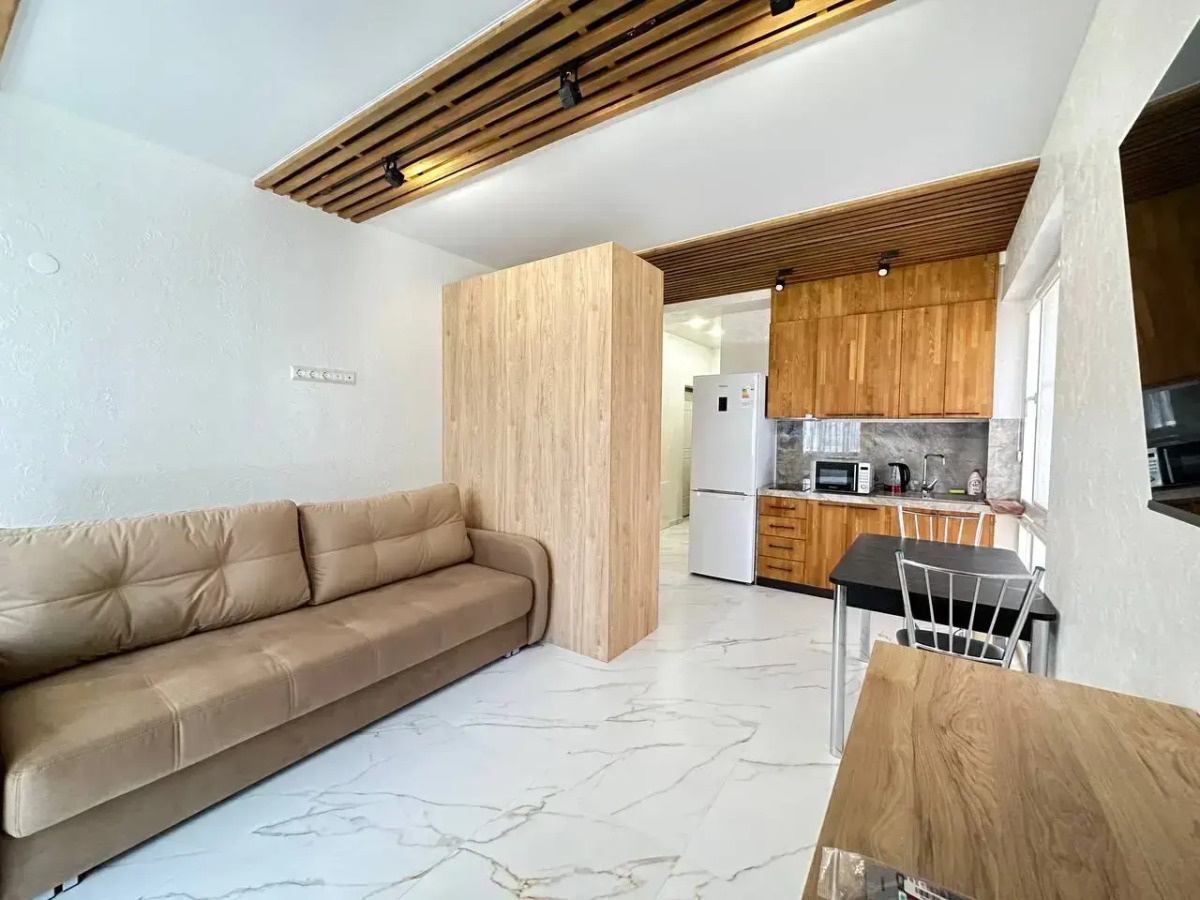 Апартаменты Актер House