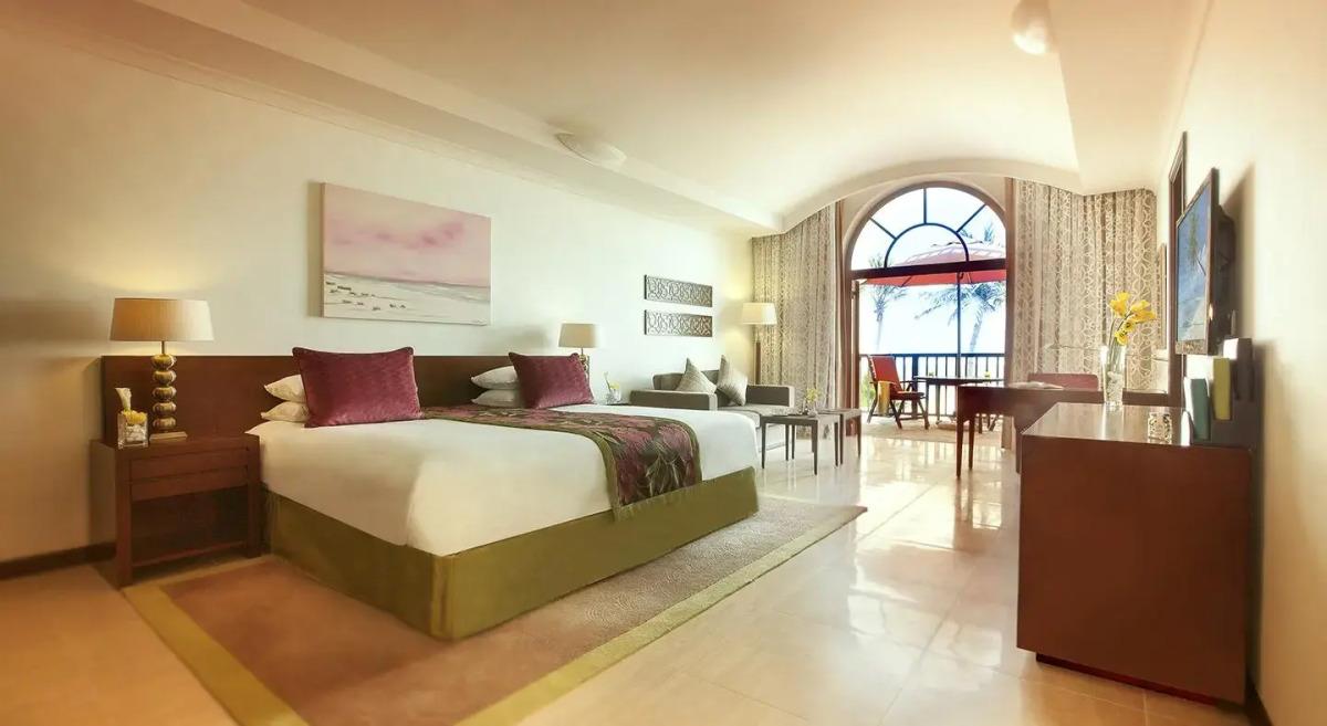 Отель JA The Resort - JA Palm Tree Court