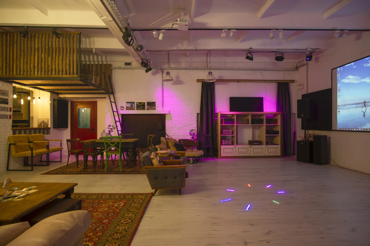Апартаменты Design & Music - focused Loft Dvor