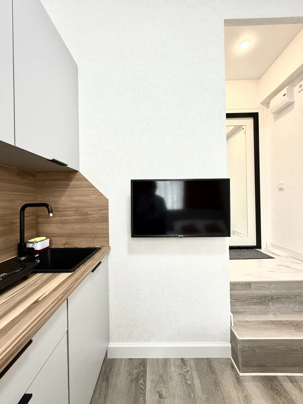 Апартаменты 11 комфортно и точка на Кржижановского 15 корпус 1