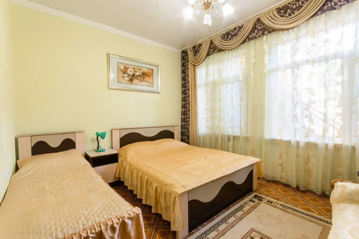 Меблированные комнаты в гостевом доме Кристина