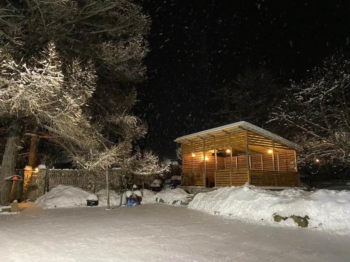 Гостевой Дом Дежавю рядом с ГЛЦ Абзаково
