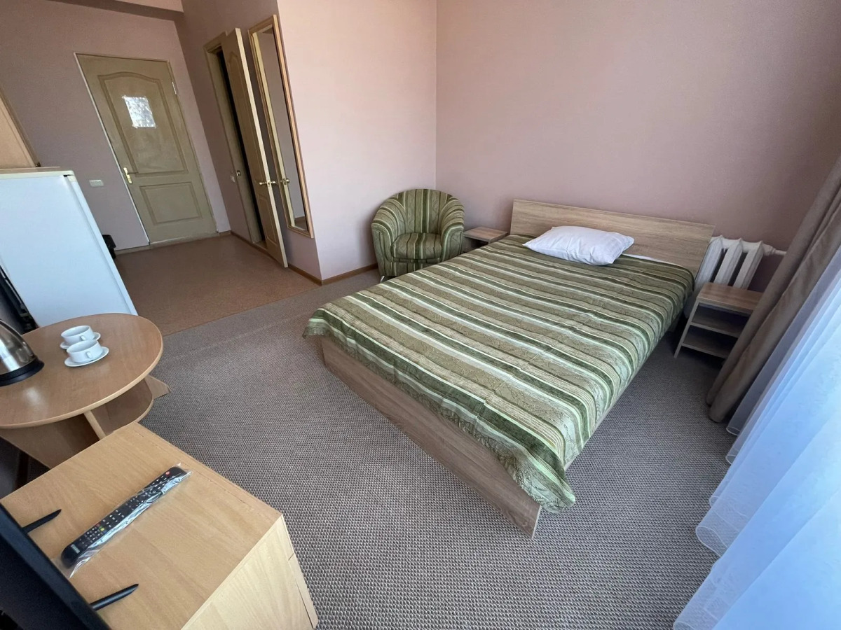 Отель Гранат