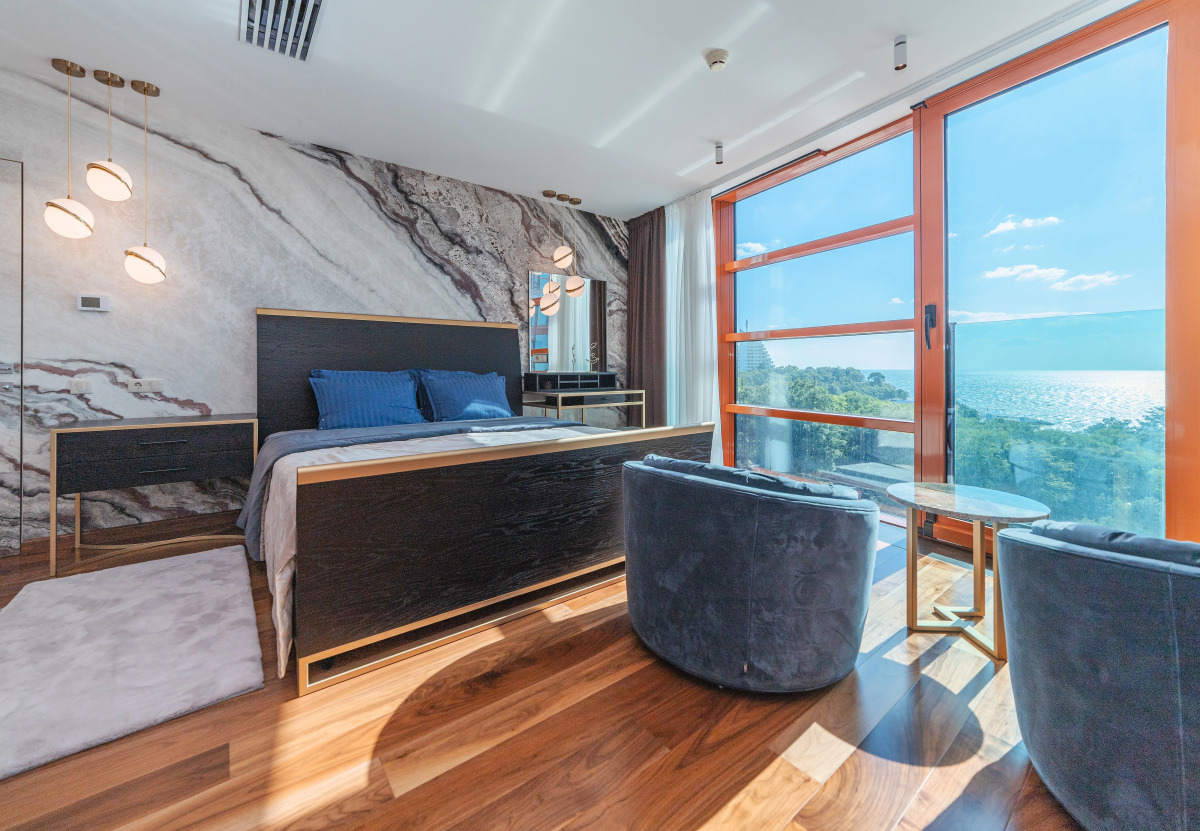 Апартаменты Премиум-класса в Золотой Бухте