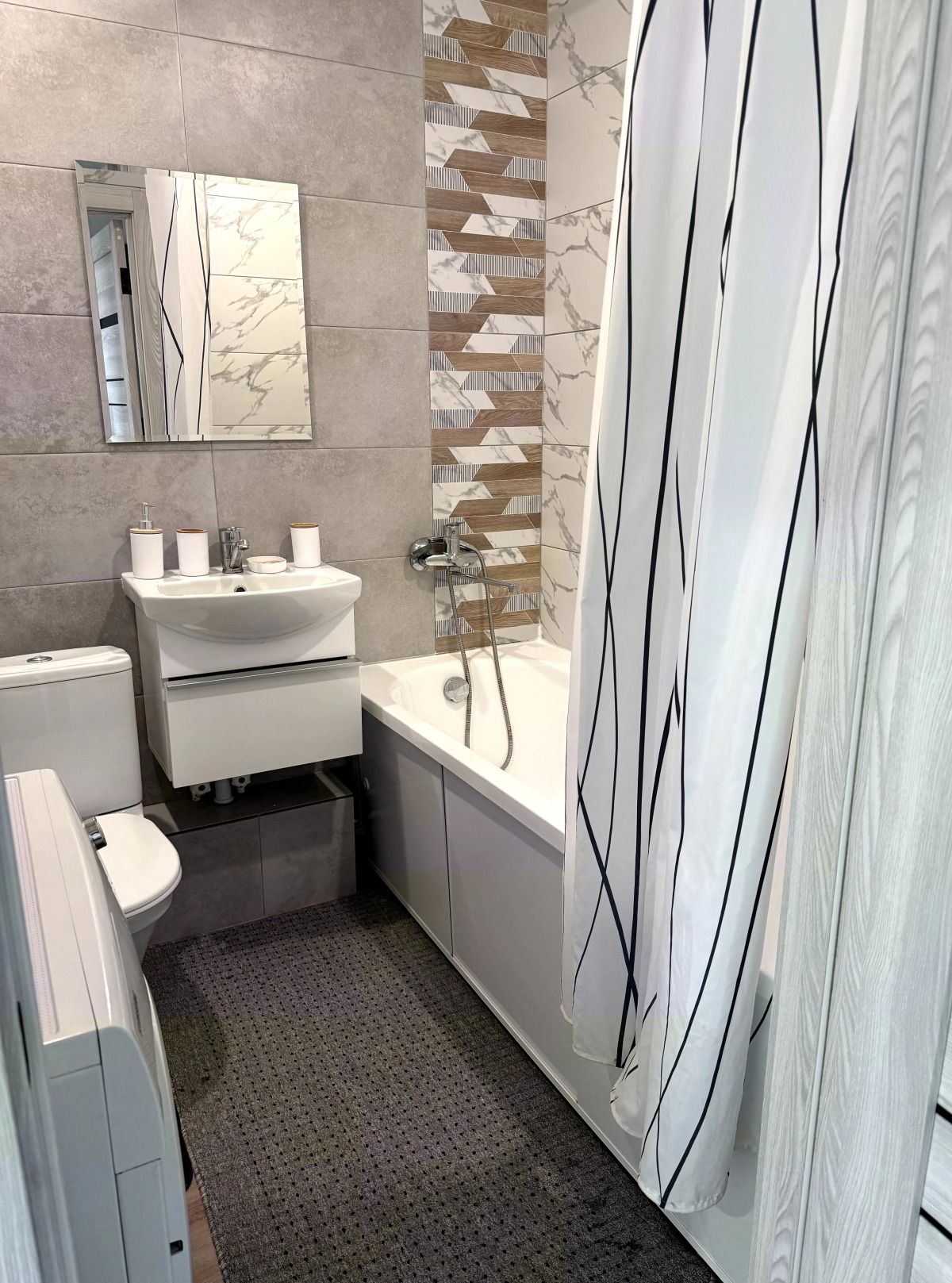 Квартира ОренРент у Города Еды