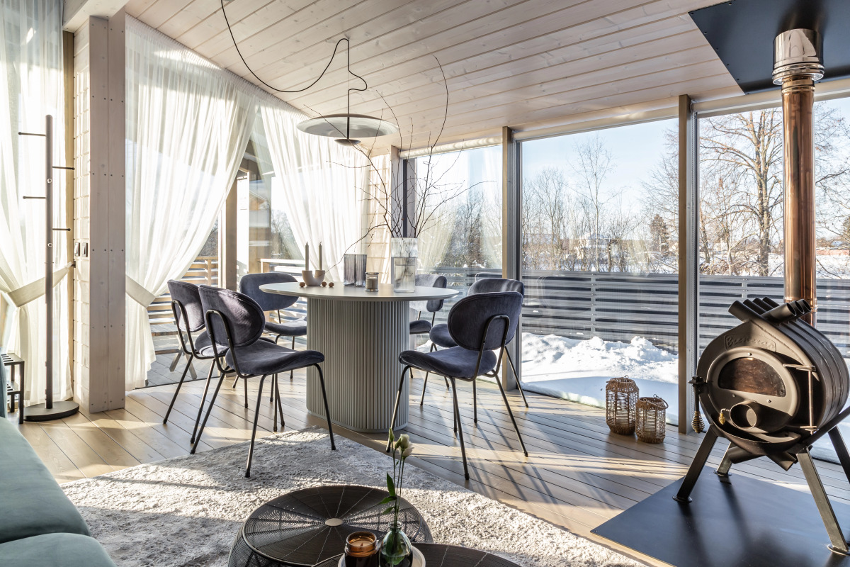 Частный Дом RiverDublDom  с баней и купелью у пруда в Новой Москве