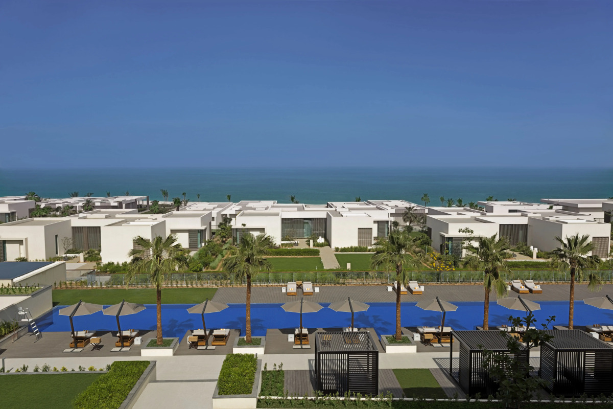 Отель The Oberoi Beach Resort Al Zorah