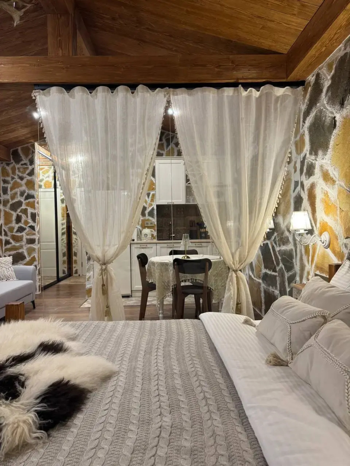 Апартаменты Атмосфера Шале с Видом на весь Город