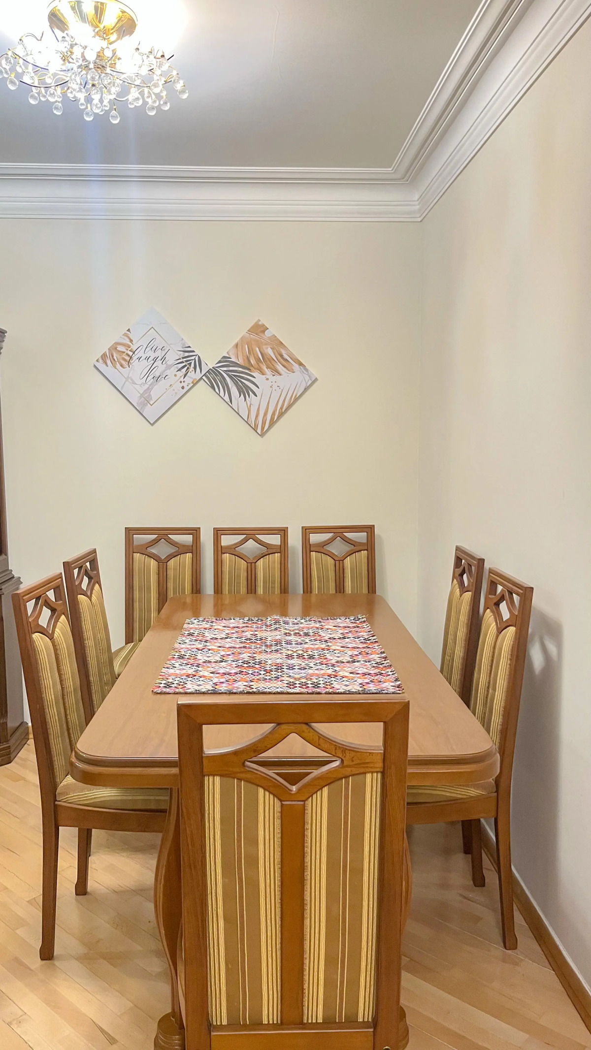 Апартаменты на втором этаже