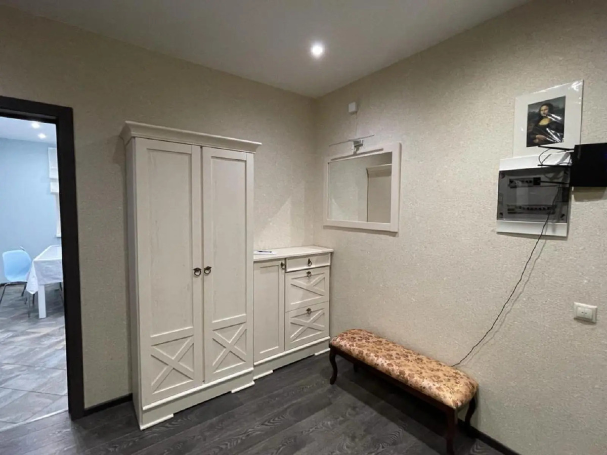 Апартаменты Жуковского 14/18