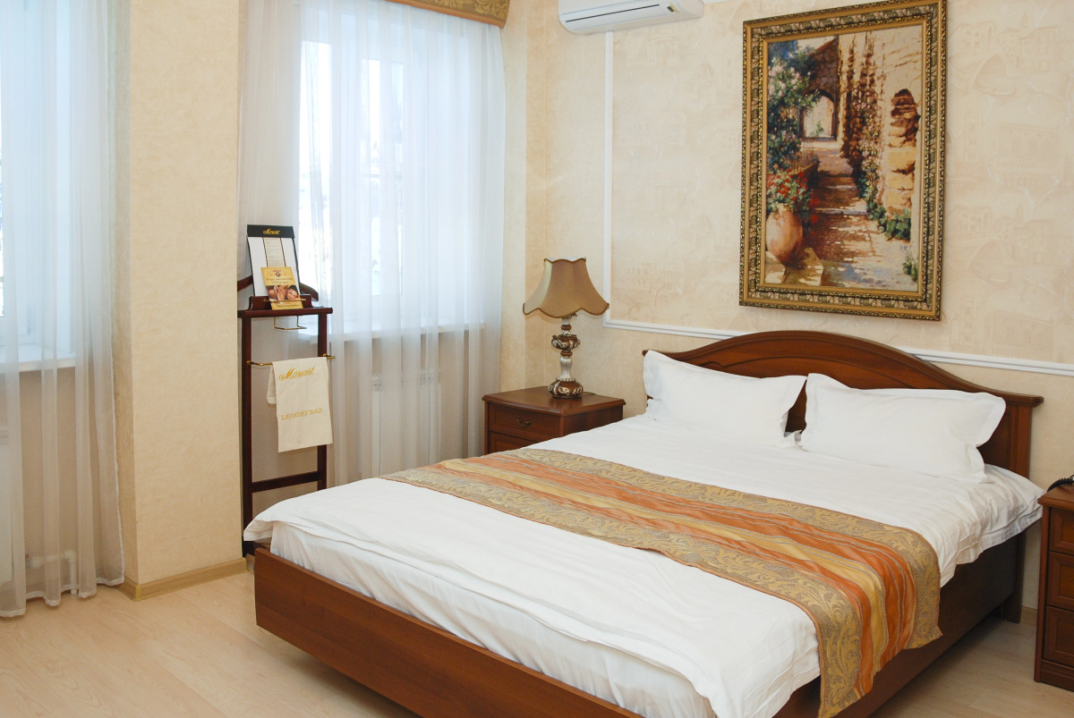 Отель Моцарт