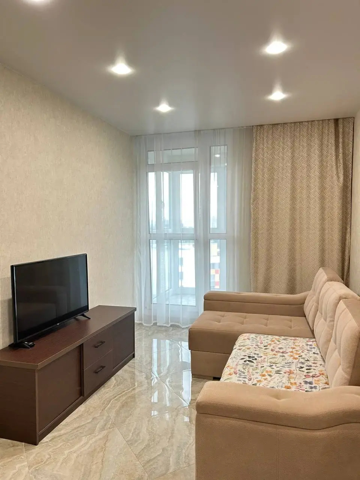 Квартира Уютная двухкомнатная на сутки в Минске, центр, метро. ООО все рядом