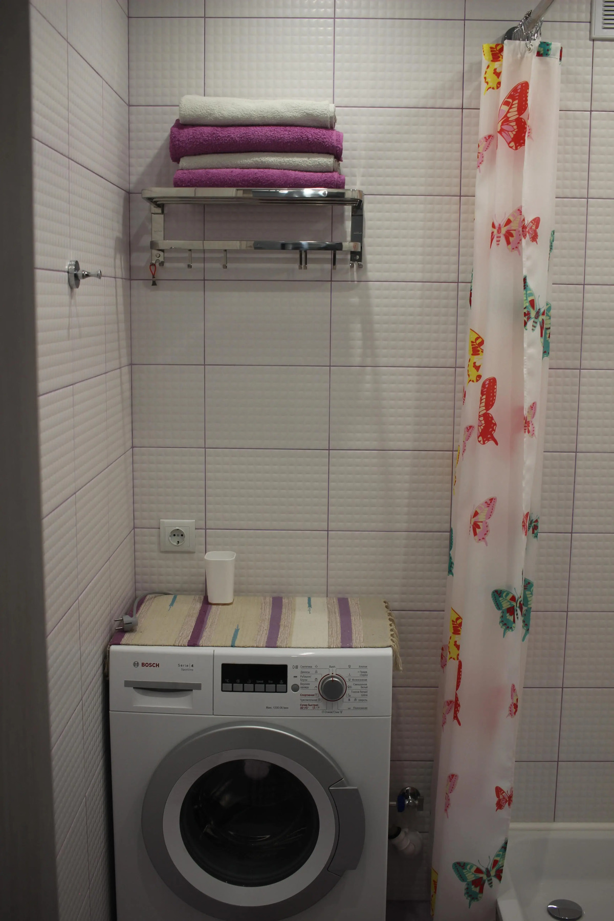 Квартира Трехкомнатная Студия Провинция