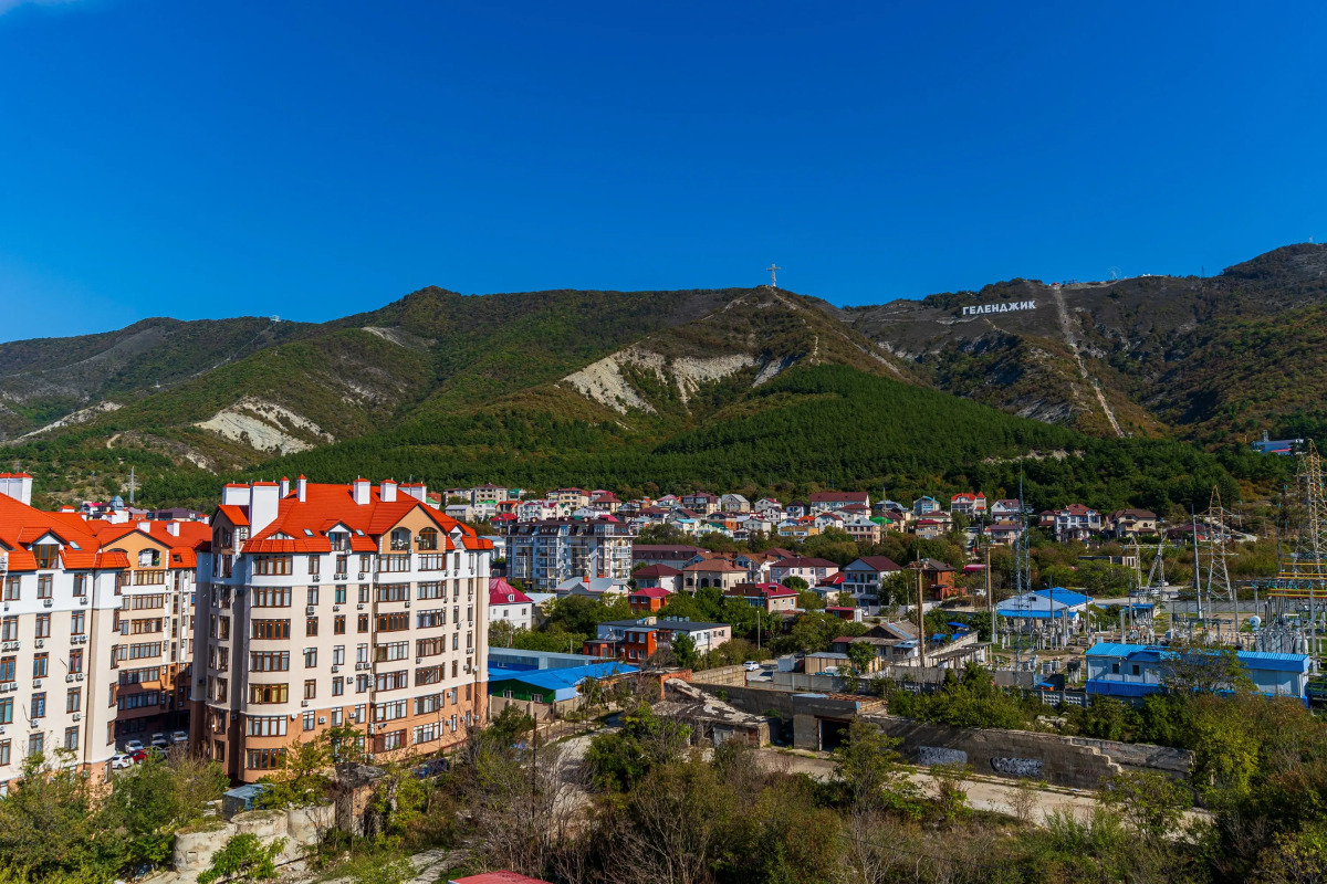 Апартаменты Чистая и Уютная Недалеко от Моря от LetoApart