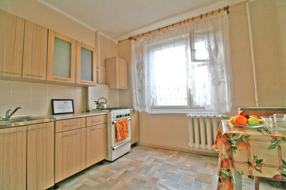 Квартира 1к  Уютная на Ленина  Посуточно Кириши