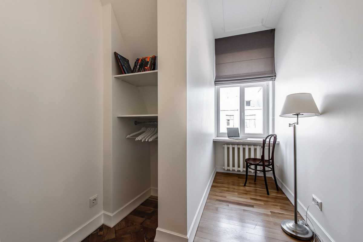 Апартаменты Яркий Лофт с видом на крыши