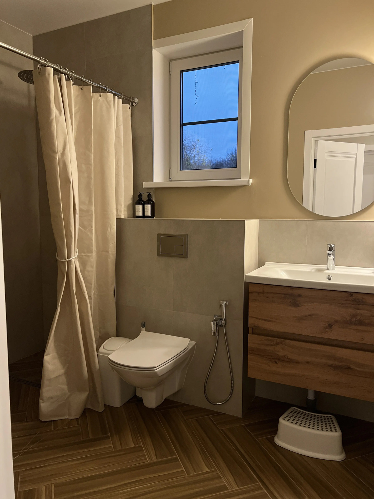 Частный дом в деревне Семибратское