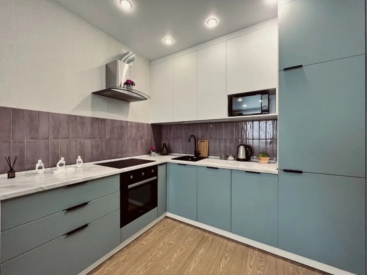 Квартира 2-к Квартира на Тургенева 8