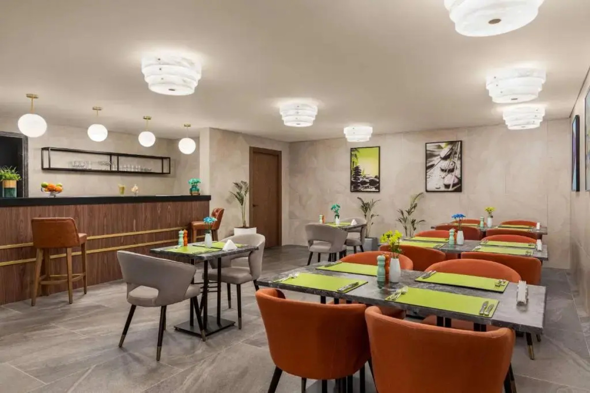 Отель Wyndham Garden Baku