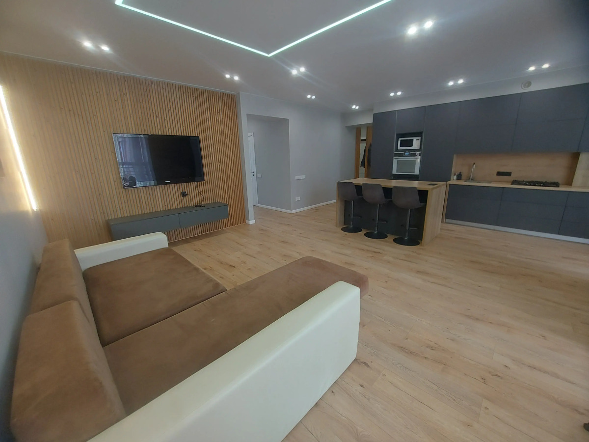 Квартира 90 кв.м. в жк Венеция