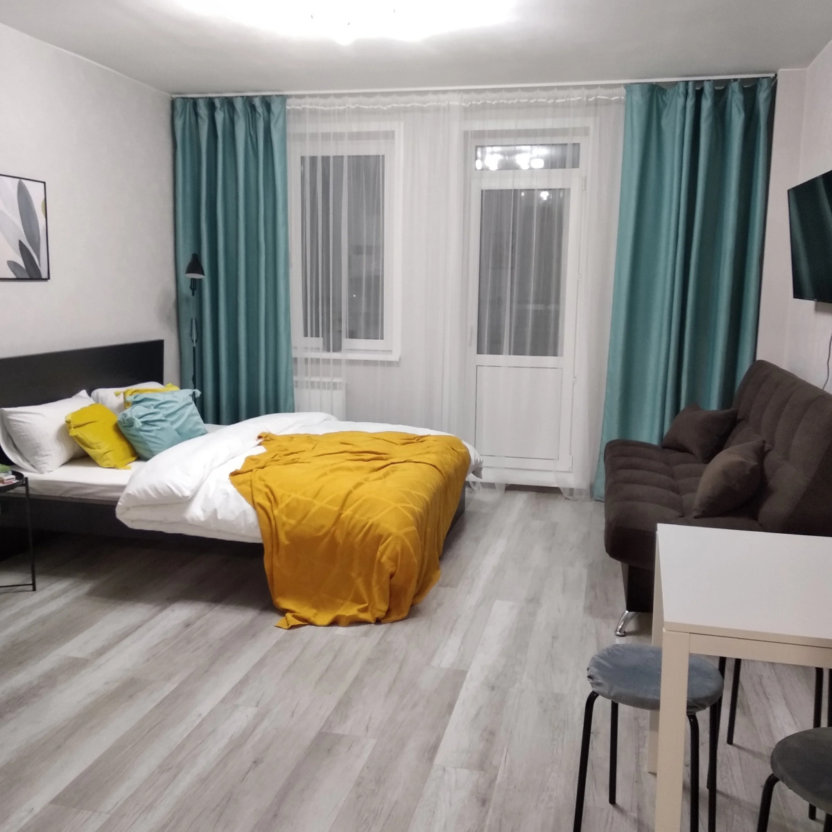 Апартаменты Home Studio Рядом с Центром Города