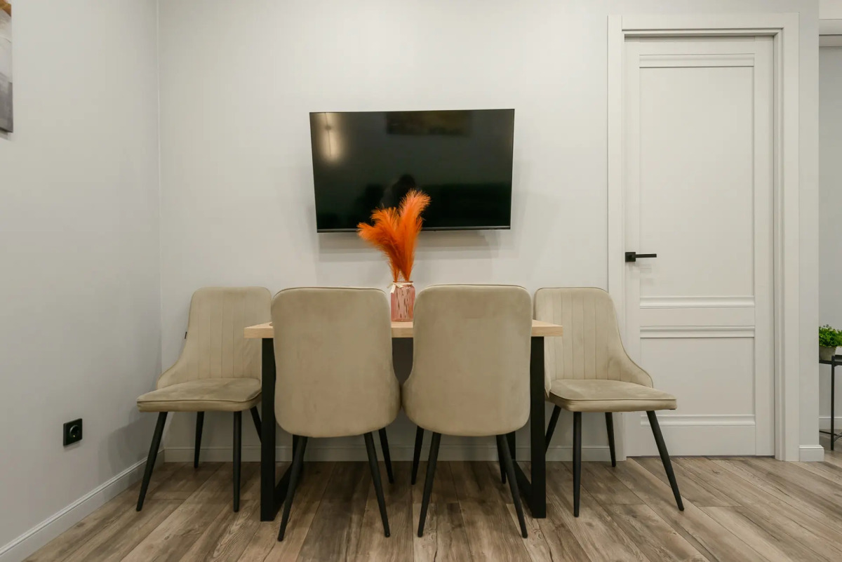 Апартаменты Unique Apart Пудра рядом с Кузбасс-Ареной на Притомском 35/1