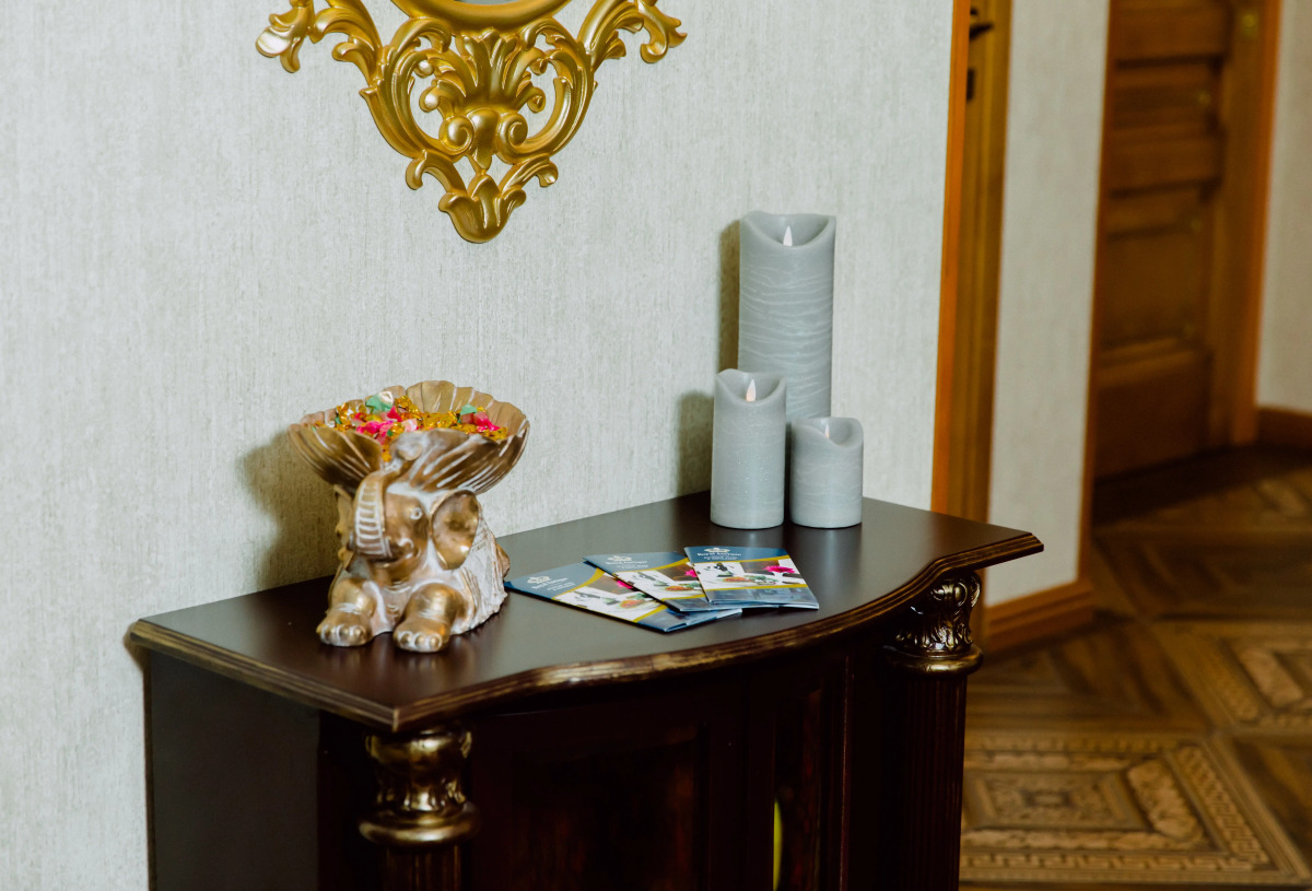 Royal Antique Boutique Hotel