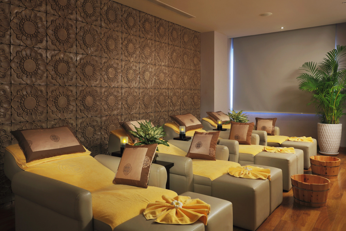 Отель Harmony Saigon Hotel & Spa