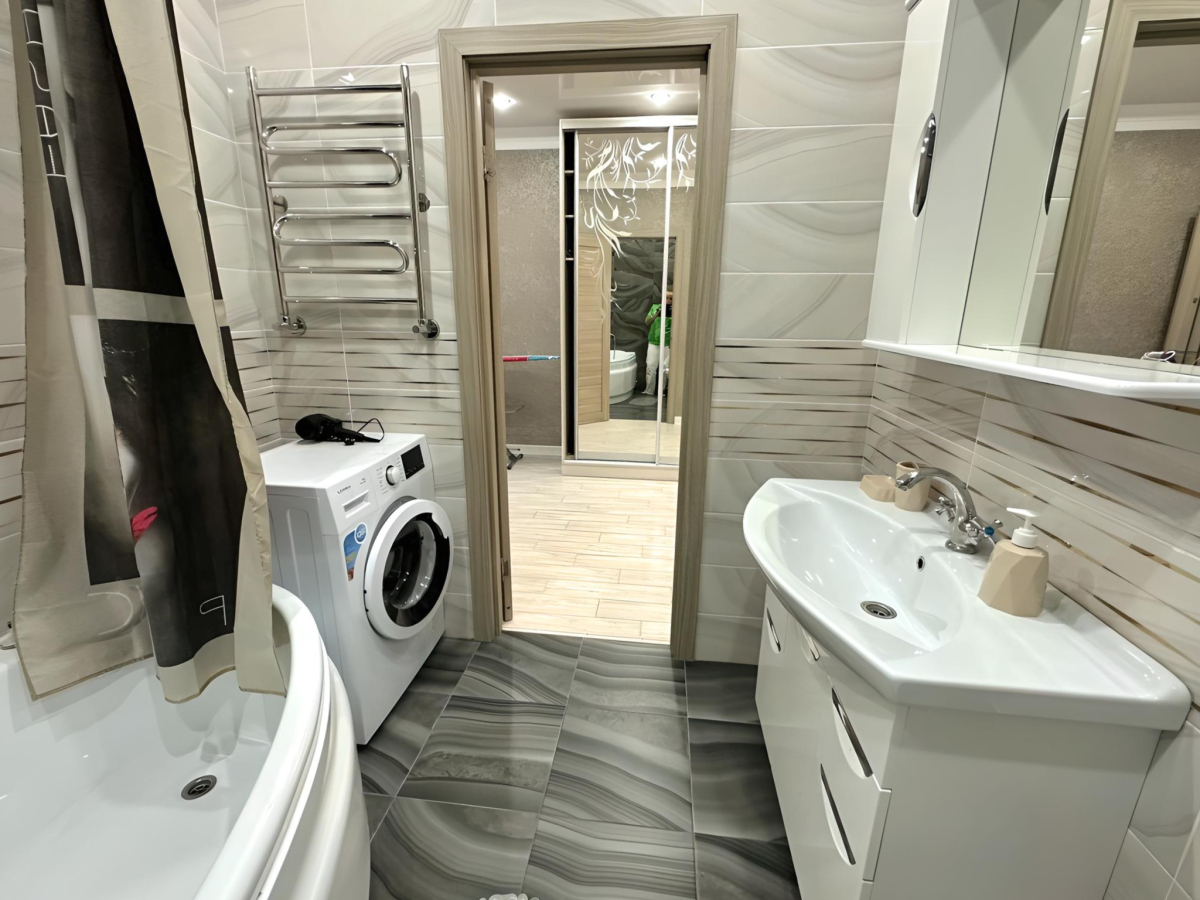 Апартаменты на Бибика 24 с видом на горы