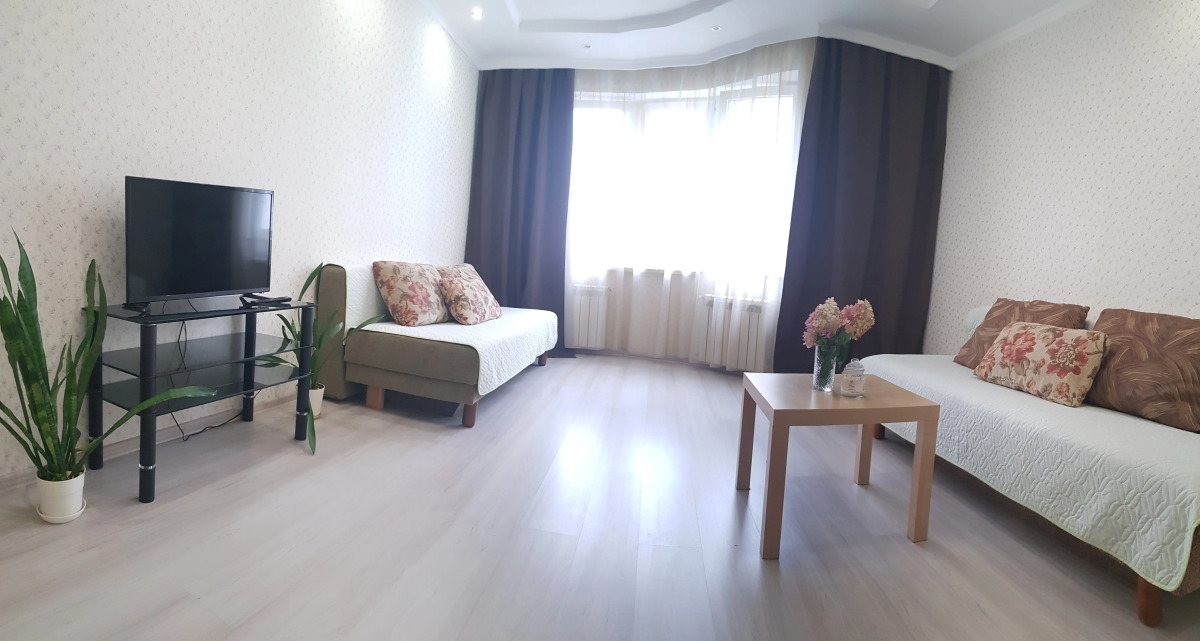 Квартира на Набережной