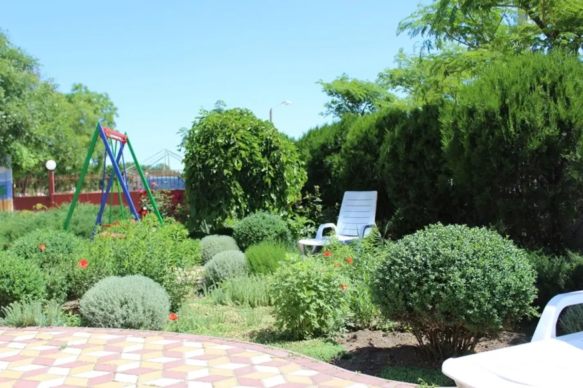 Отель Экватор