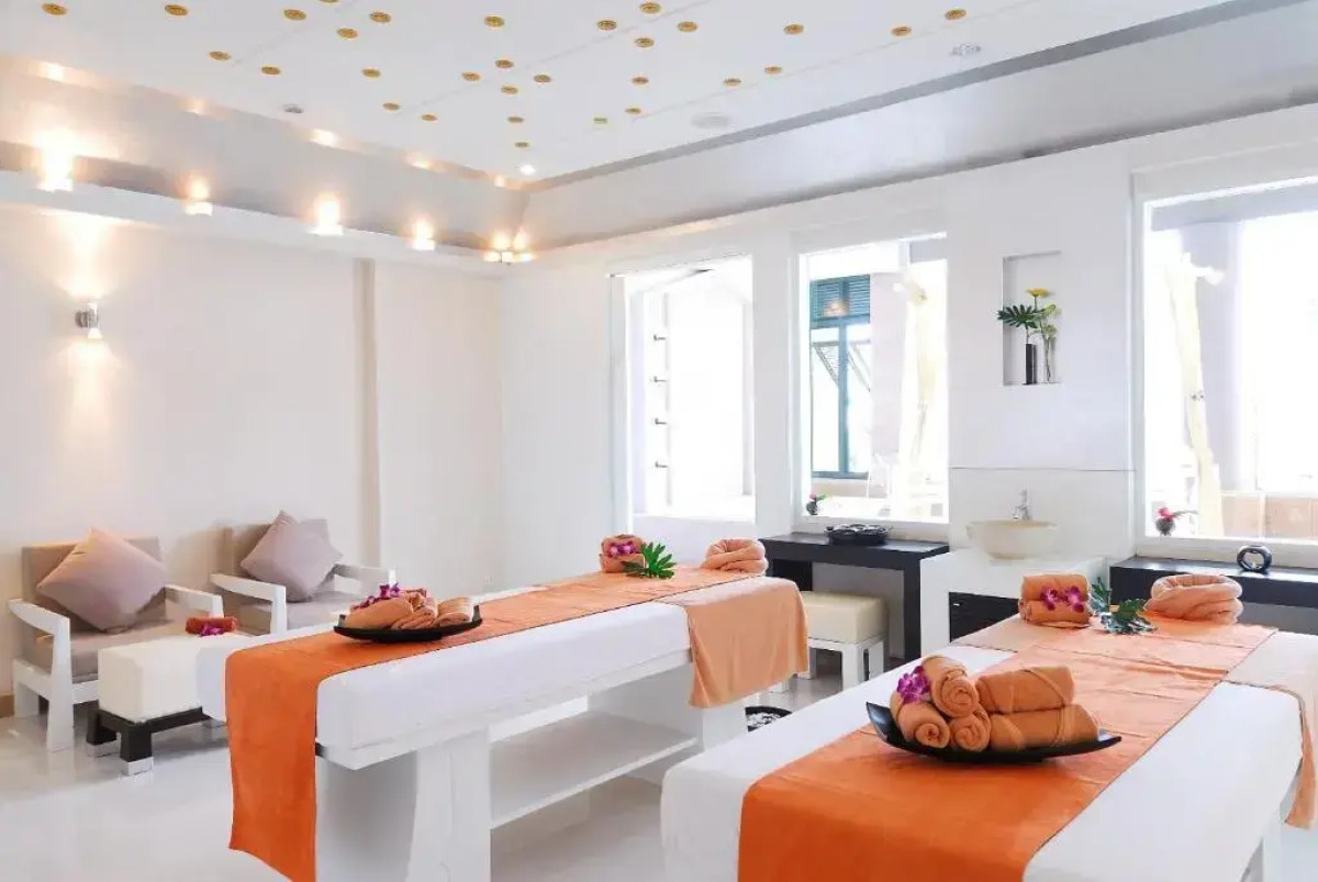 Отель The Zign Premium Villa