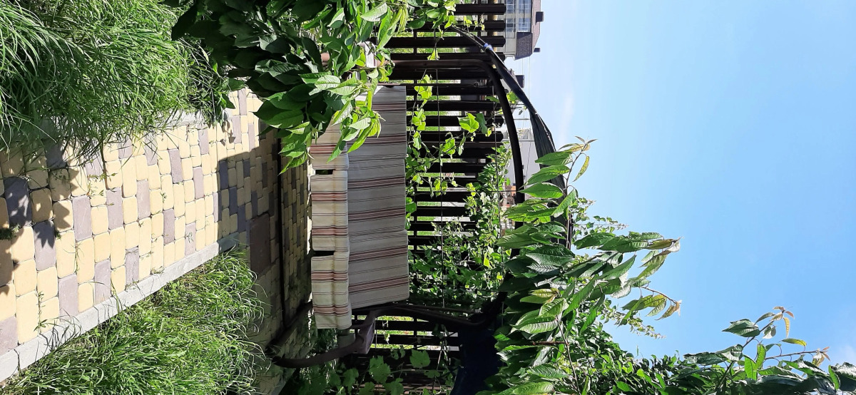 Guest House on Aivazovskogo 38